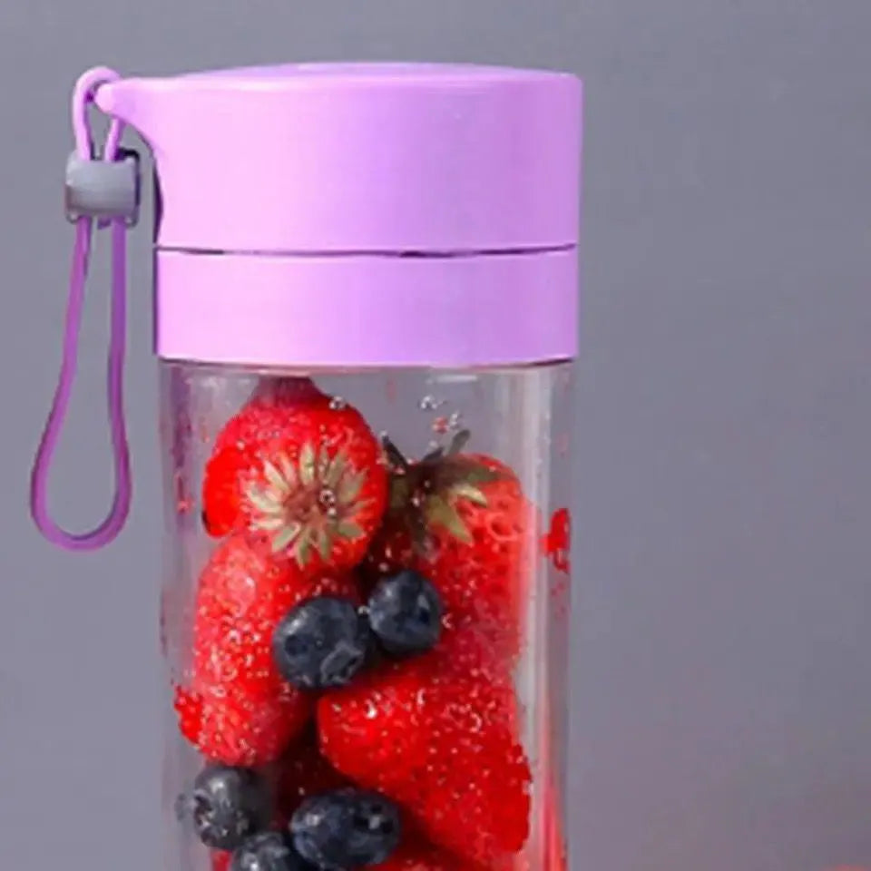 FreshBlend Portable Mini Juicer