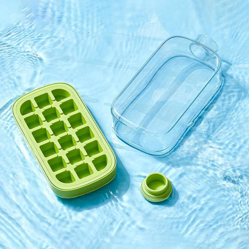 COOL ICE CUBE BOTTLE (500ML)